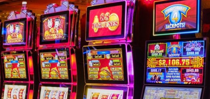 Slot game nghĩa là gì? Kinh nghiệm chơi slot trò chơi của các cao thủ